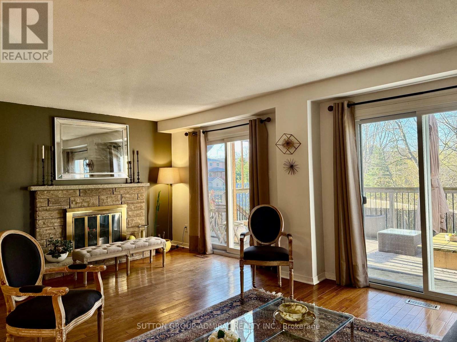 19 Backus Court, Markham, Ontario  L3P 6V6 - Photo 8 - N12968168