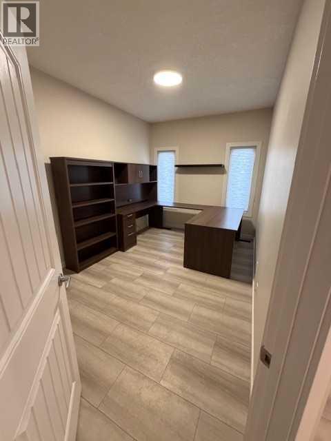 421 Sherwood Place W, Lethbridge, Alberta  T1K 6E5 - Photo 13 - A2278434