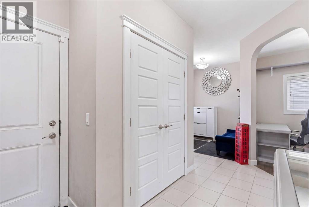2620 Ravenslea Gardens SE, Airdrie, Alberta  T4A 0T2 - Photo 10 - A2304657