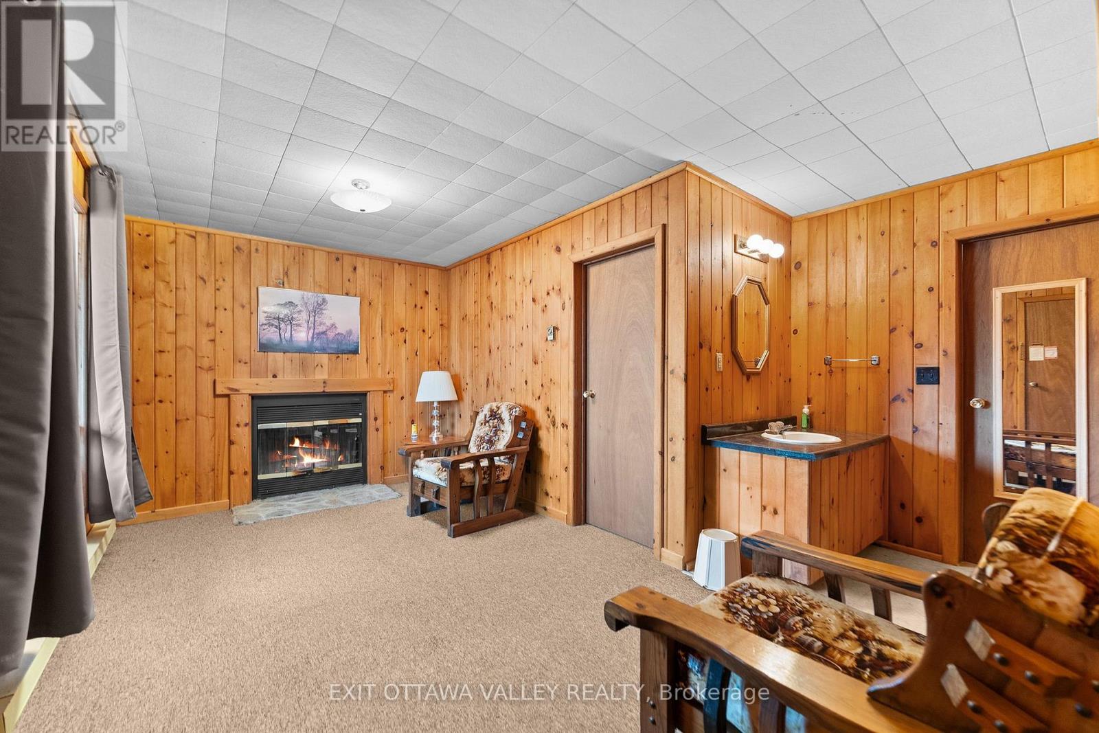104 K/o Lodge Trail, Laurentian Hills, Ontario  K0J 1P0 - Photo 26 - X13065828