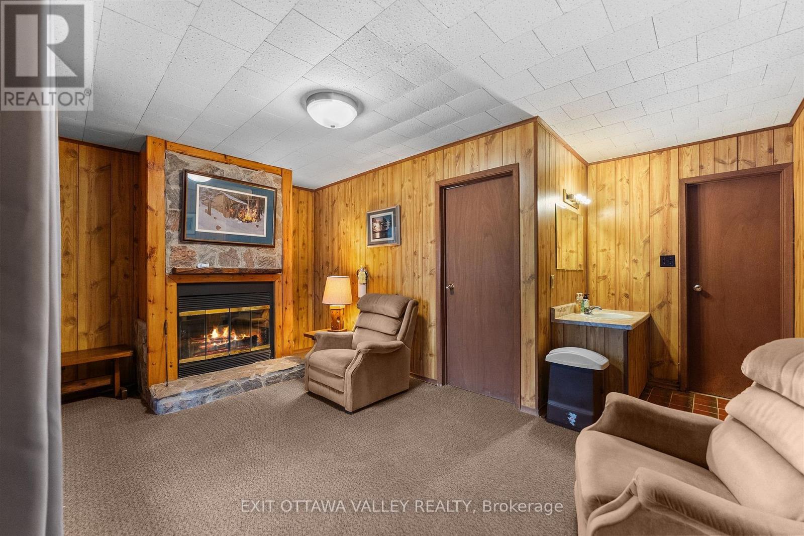 104 K/o Lodge Trail, Laurentian Hills, Ontario  K0J 1P0 - Photo 42 - X13065828