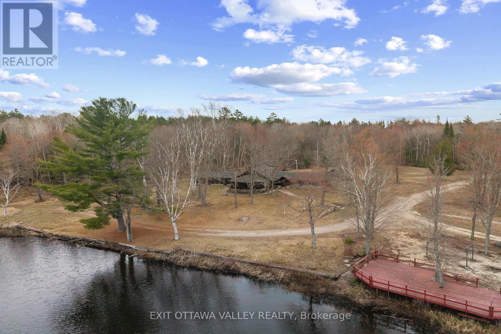104 K/o Lodge Trail, Laurentian Hills, Ontario  K0J 1P0 - Photo 49 - X13065828