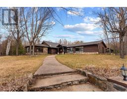 104 K/O LODGE TRAIL, Laurentian Hills, Ontario