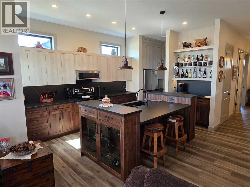 349 Limestone Bay, Balzac, Alberta  T4B 5T5 - Photo 5 - A2305562