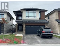33 THUNDERBOLT STREET, Ottawa, Ontario