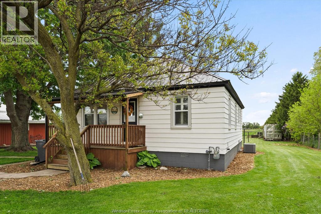 1722 Mersea Rd D, Leamington, Ontario  N8H 3V4 - Photo 2 - 26009634