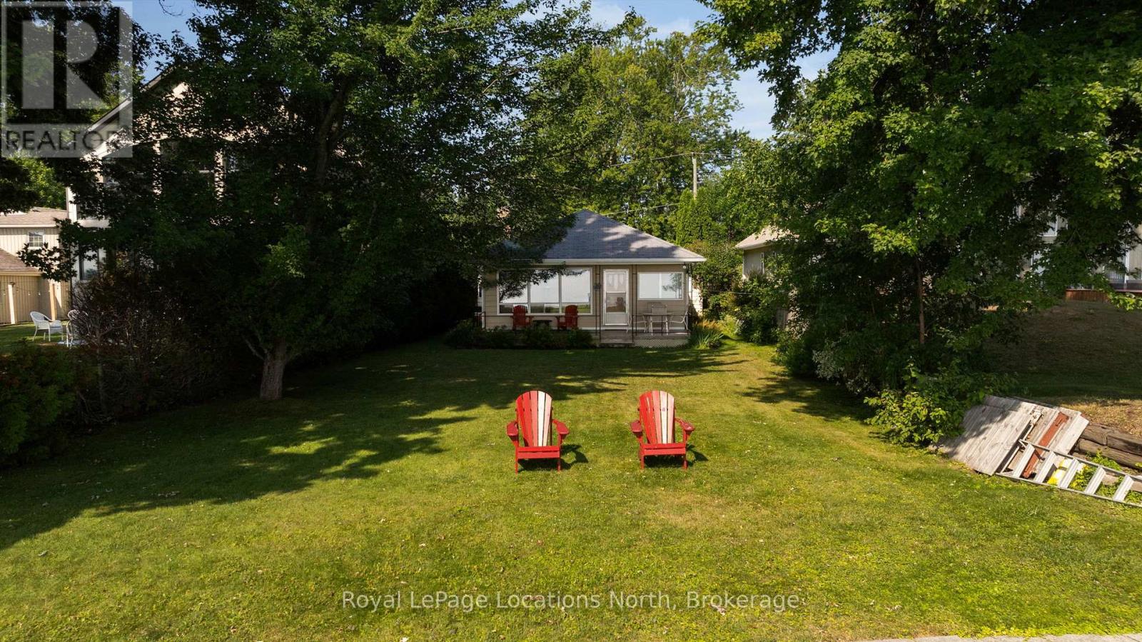 297 Beach Road, Innisfil, Ontario  L0L 1R0 - Photo 11 - N13065800