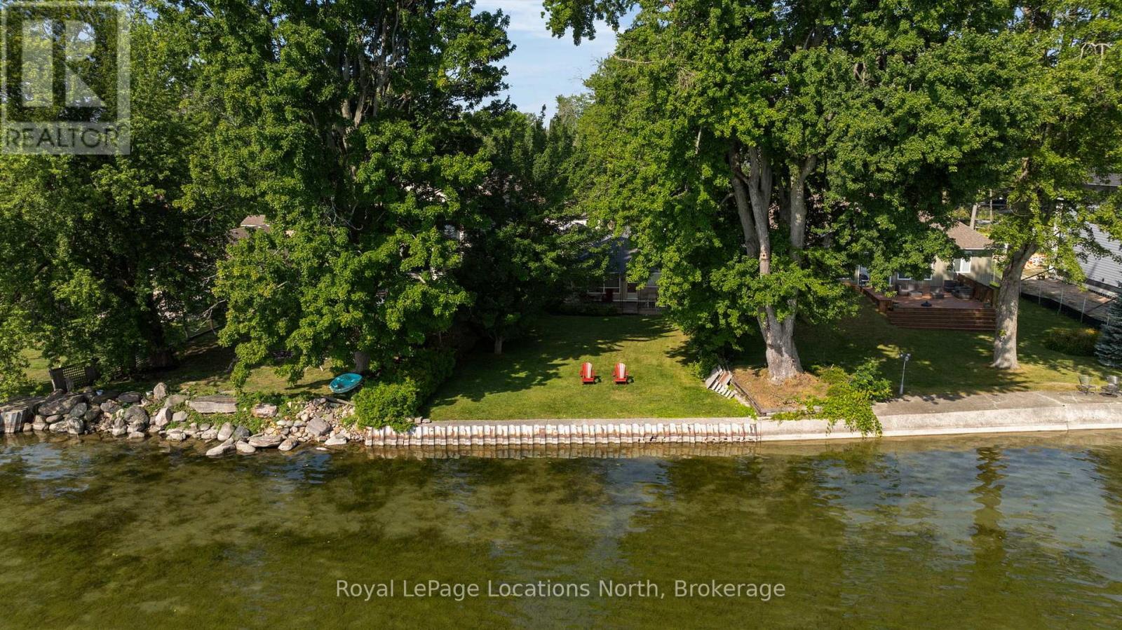 297 Beach Road, Innisfil, Ontario  L0L 1R0 - Photo 2 - N13065800