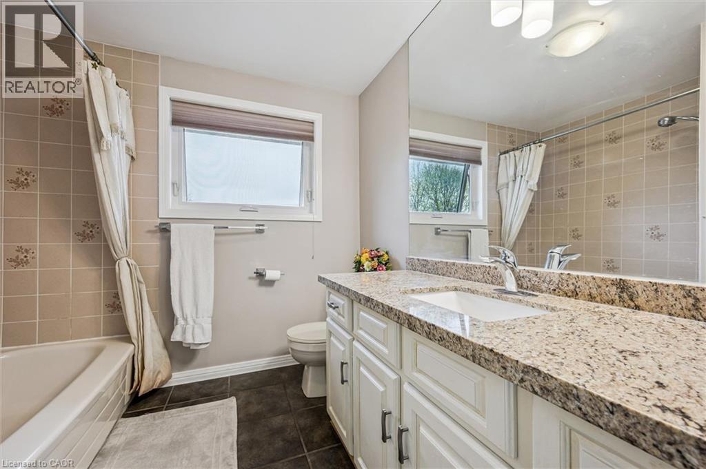 42 Trailview Drive, Kitchener, Ontario  N2N 1V9 - Photo 24 - 40824708