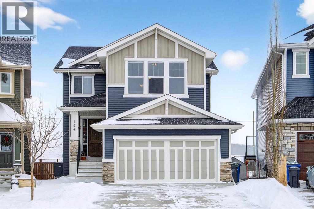 144 Sundown View, Cochrane, Alberta  T4C 2N9 - Photo 1 - A2286035