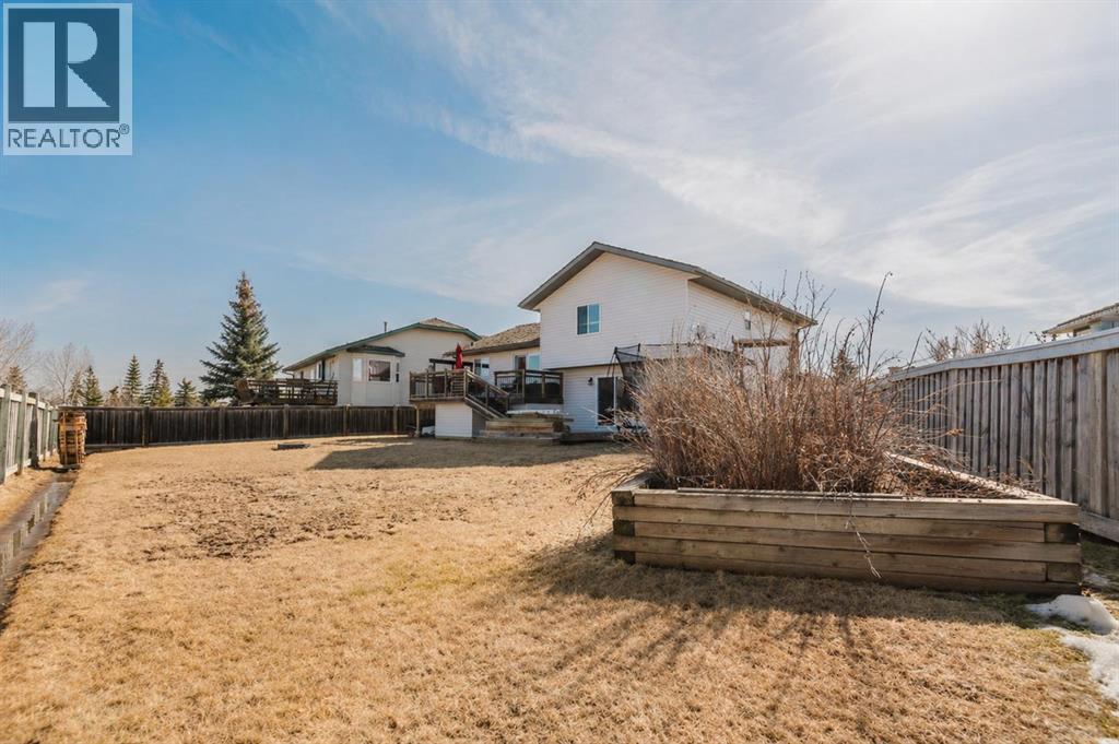 12102 Cygnet Boulevard, Grande Prairie, Alberta  T8X 1N3 - Photo 35 - A2306359