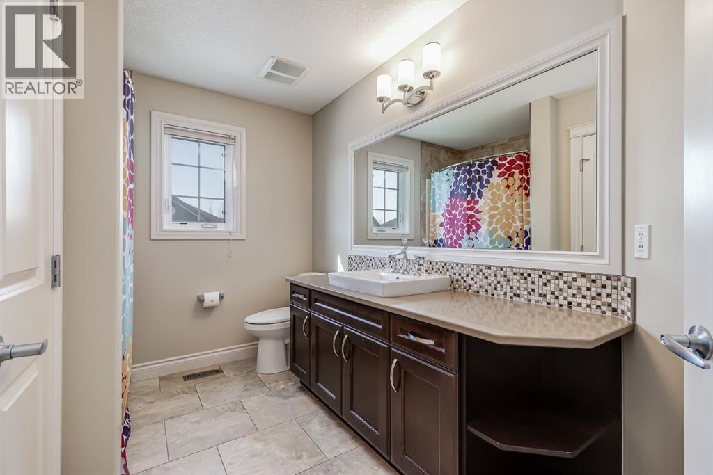 202 Cooperstown Lane Sw, Airdrie, Alberta  T4B 2L2 - Photo 25 - A2302751