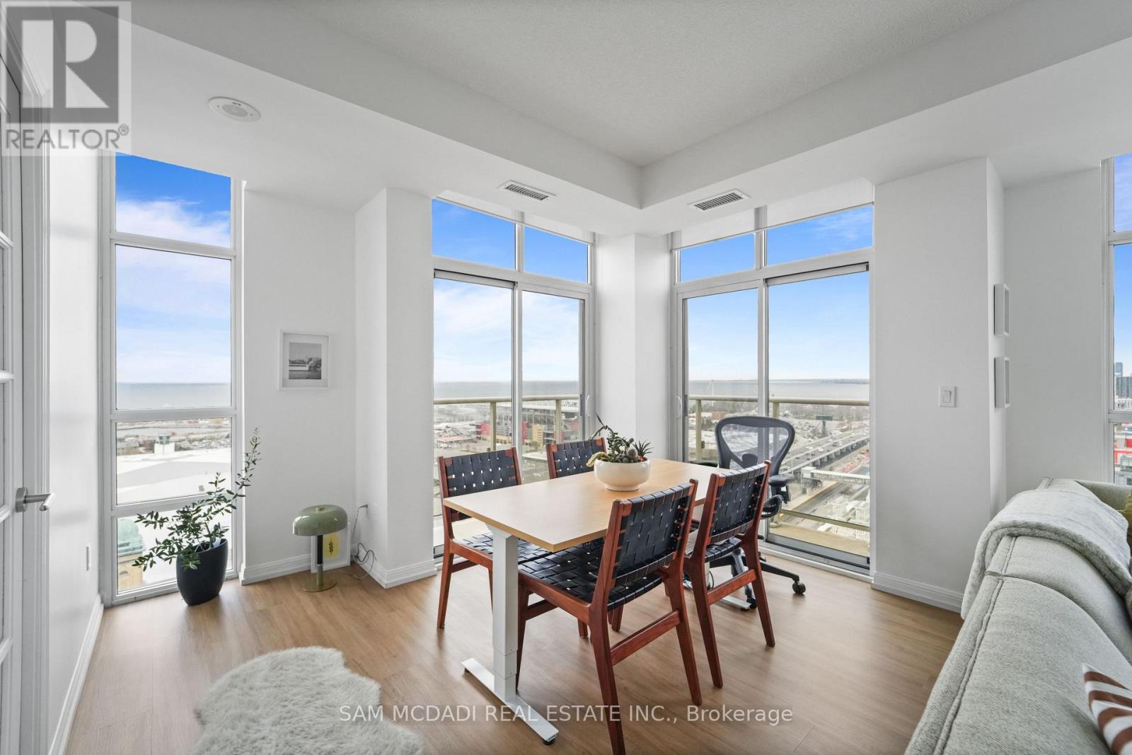 2304 - 85 East Liberty Street, Toronto, Ontario  M6K 3R4 - Photo 11 - C13065878