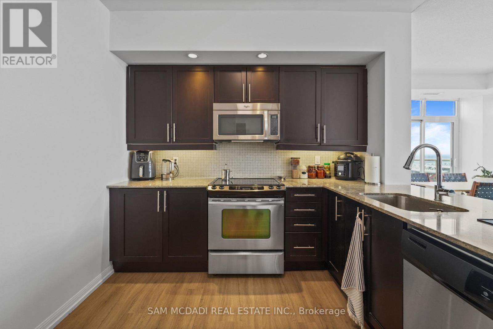 2304 - 85 East Liberty Street, Toronto, Ontario  M6K 3R4 - Photo 9 - C13065878