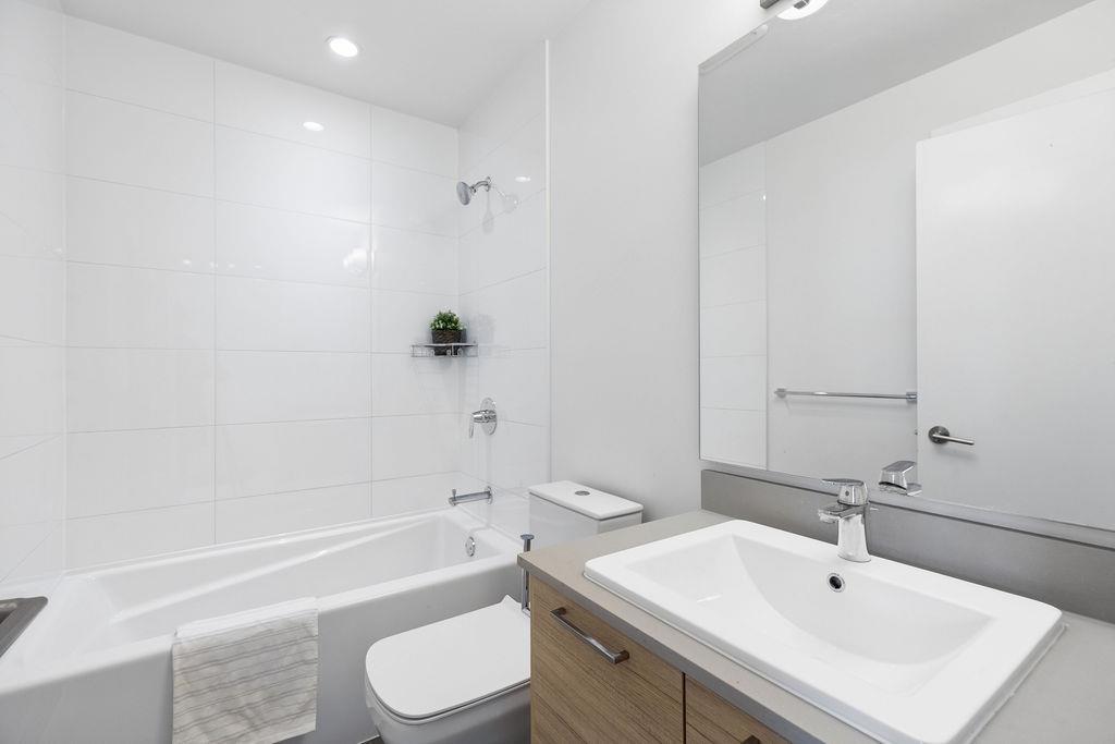 701 18505 Laurensen Place, Surrey, British Columbia  V4N 6R7 - Photo 26 - R3118086