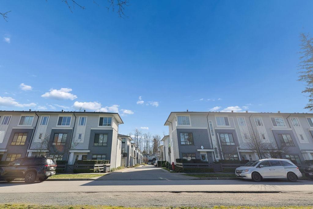 701 18505 Laurensen Place, Surrey, British Columbia  V4N 6R7 - Photo 40 - R3118086