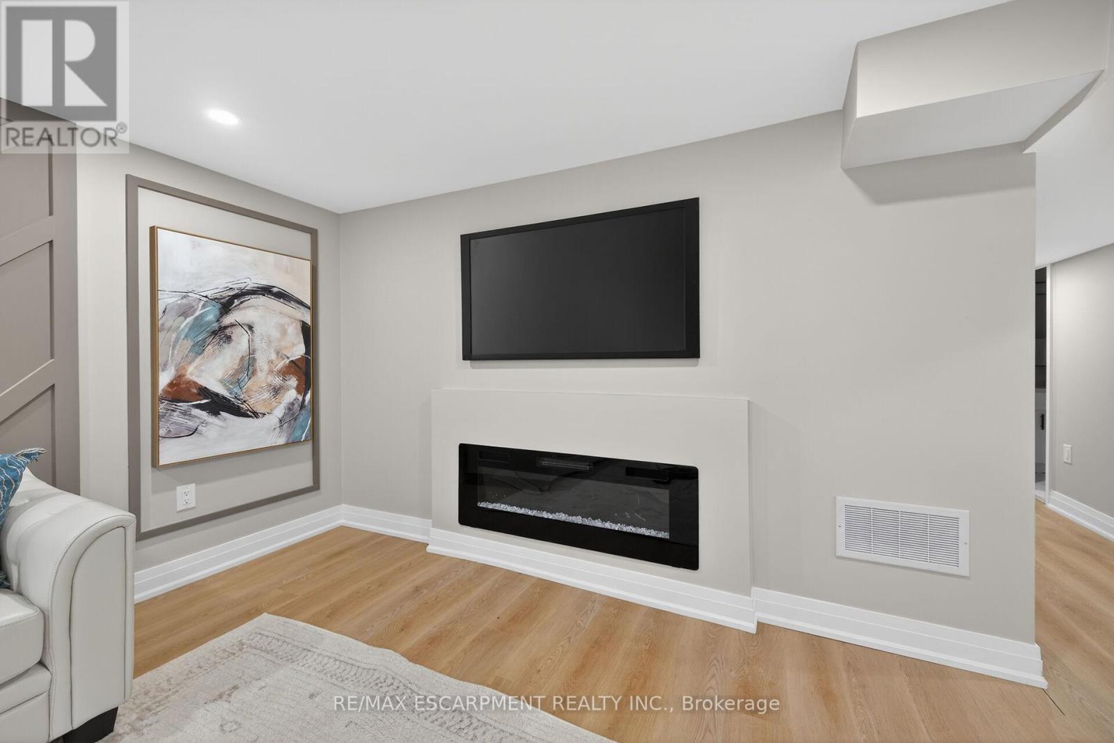 170 Fernwood Crescent, Hamilton, Ontario  L8T 3L4 - Photo 36 - X13056534