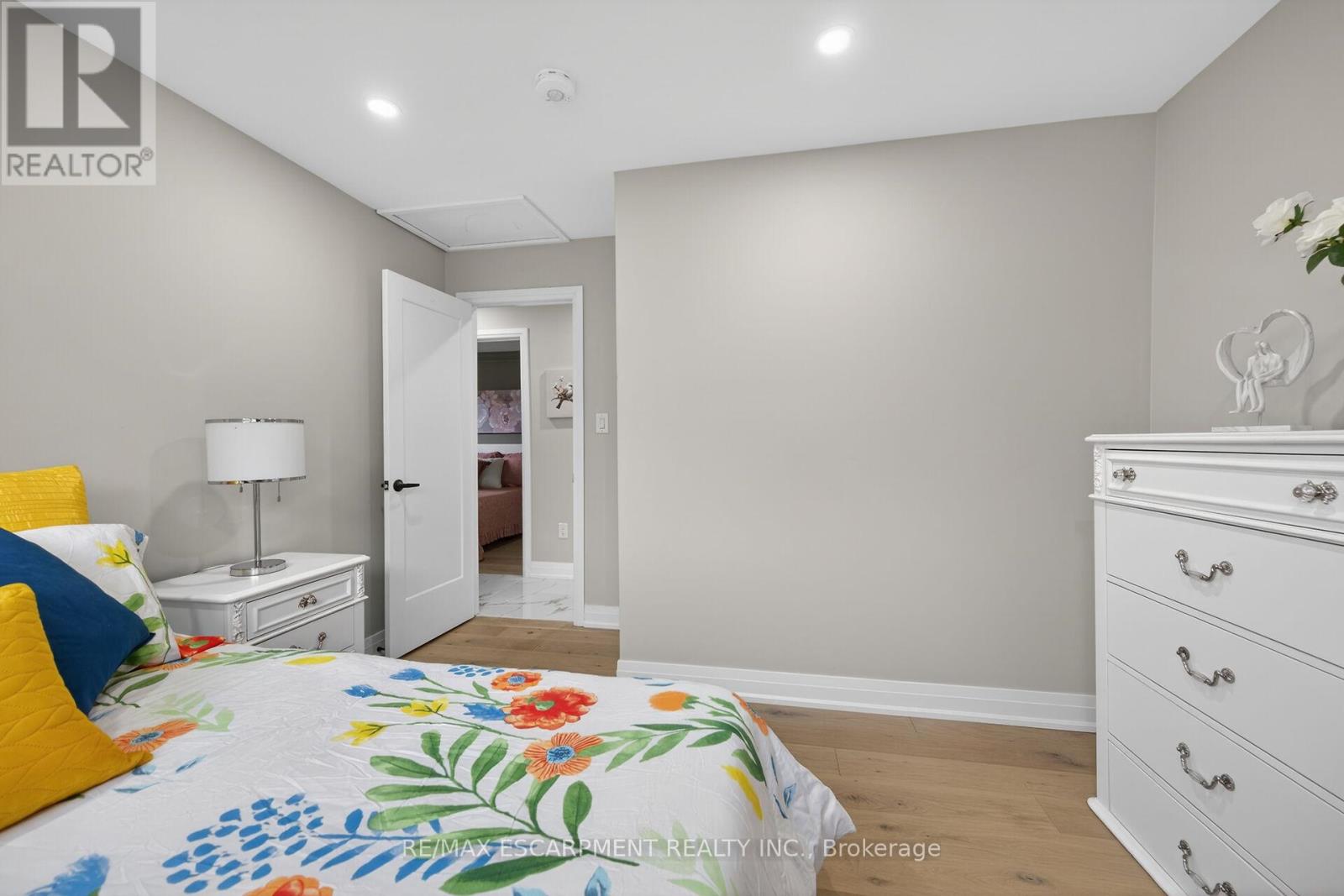 170 Fernwood Crescent, Hamilton, Ontario  L8T 3L4 - Photo 24 - X13056534