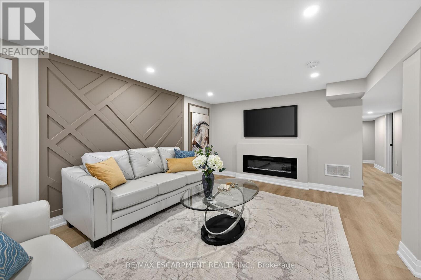 170 Fernwood Crescent, Hamilton, Ontario  L8T 3L4 - Photo 35 - X13056534