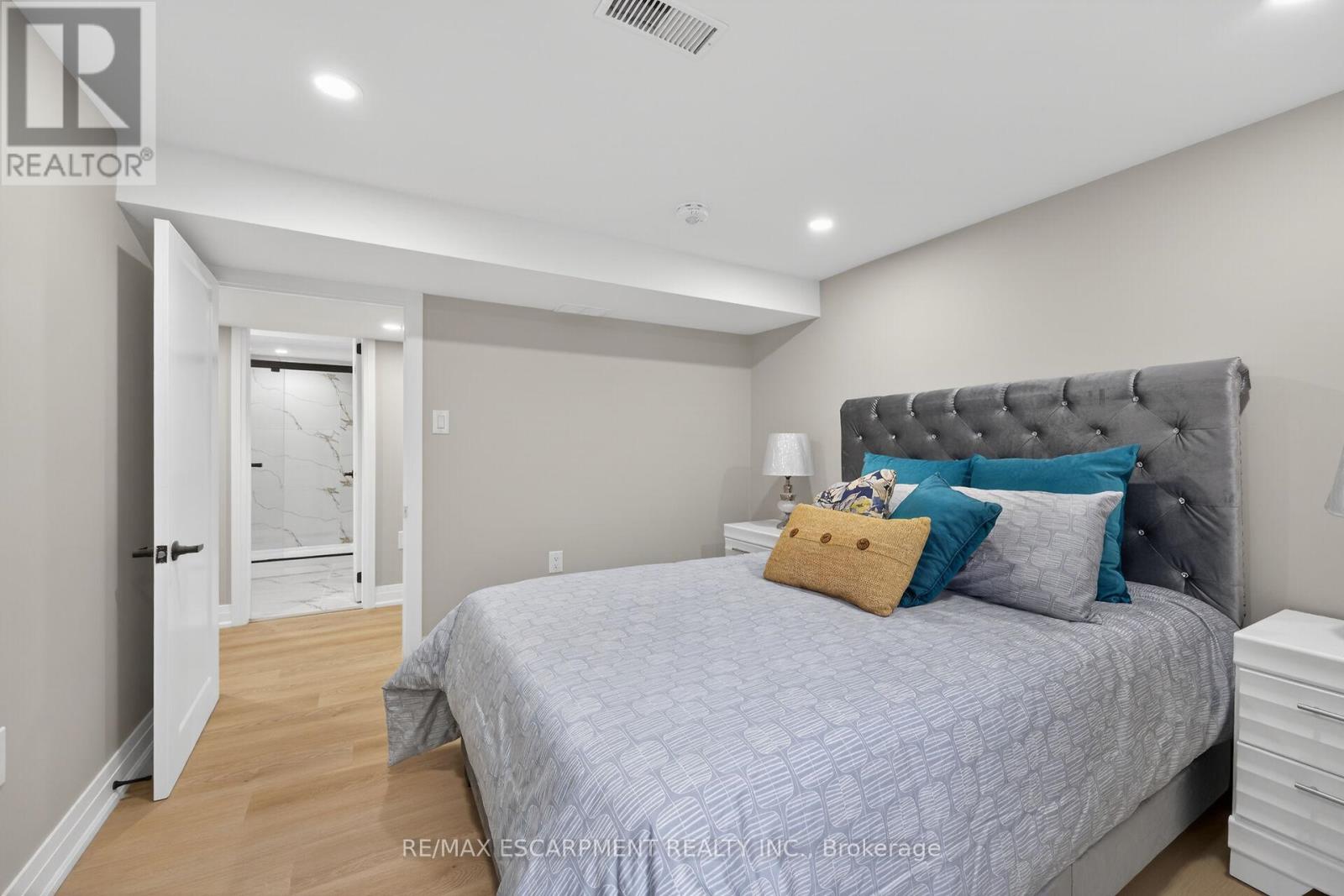 170 Fernwood Crescent, Hamilton, Ontario  L8T 3L4 - Photo 39 - X13056534