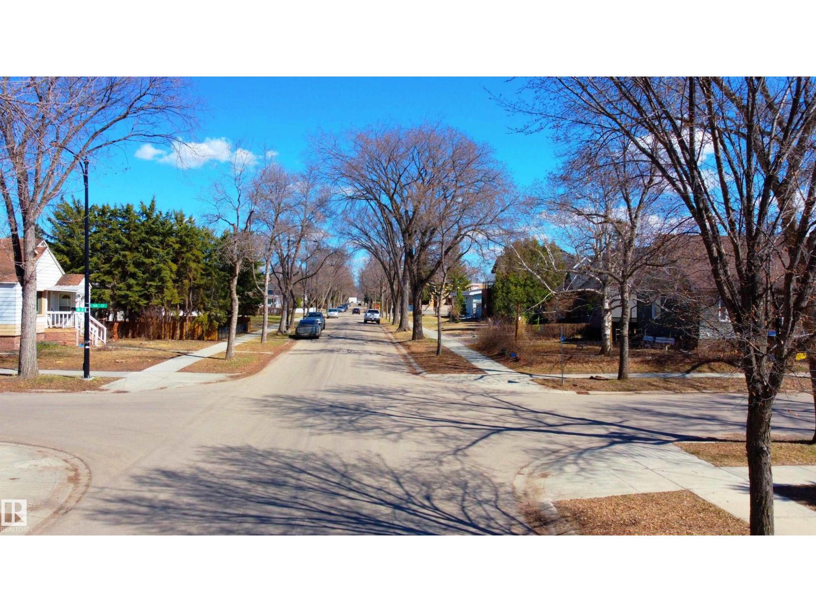 14807 104 Av Nw, Edmonton, Alberta  T5N 0X8 - Photo 9 - E4485024