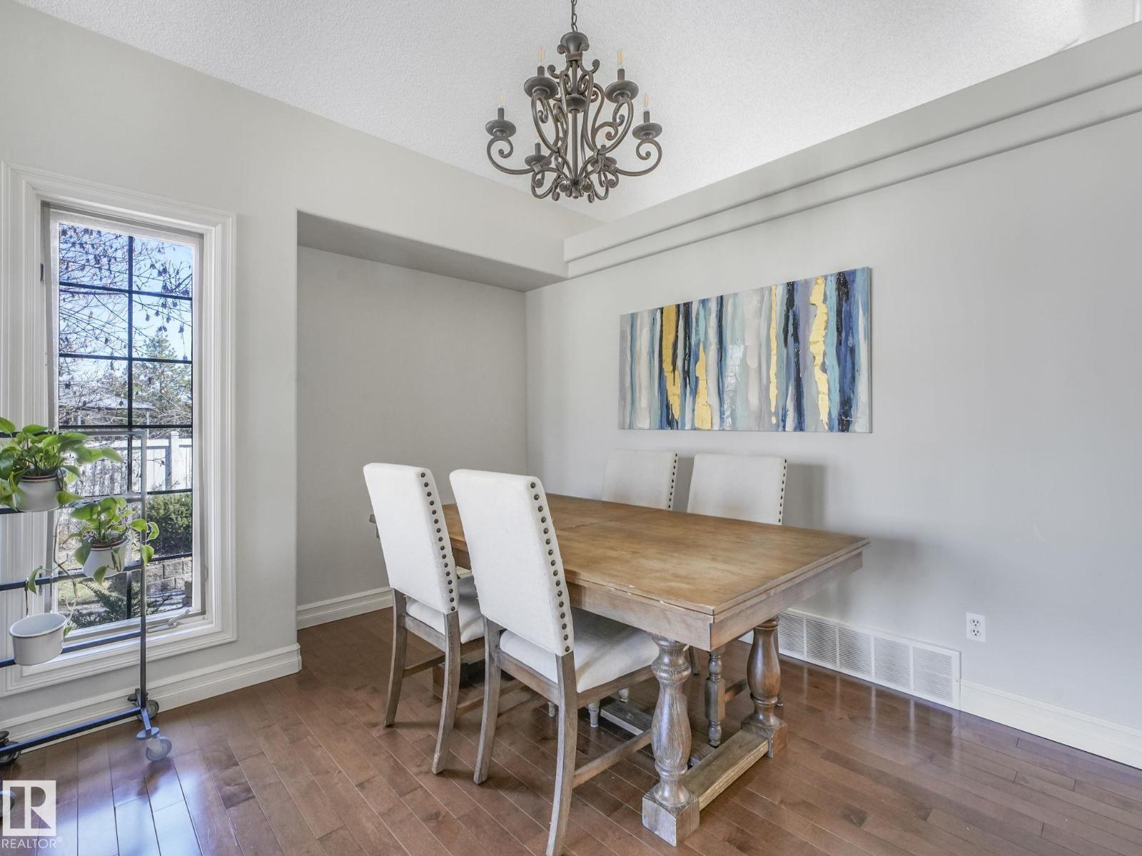160 Carlson Cl Nw, Edmonton, Alberta  T6R 2J7 - Photo 12 - E4485025