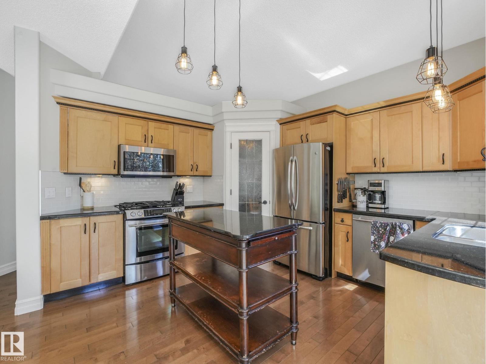 160 Carlson Cl Nw, Edmonton, Alberta  T6R 2J7 - Photo 21 - E4485025