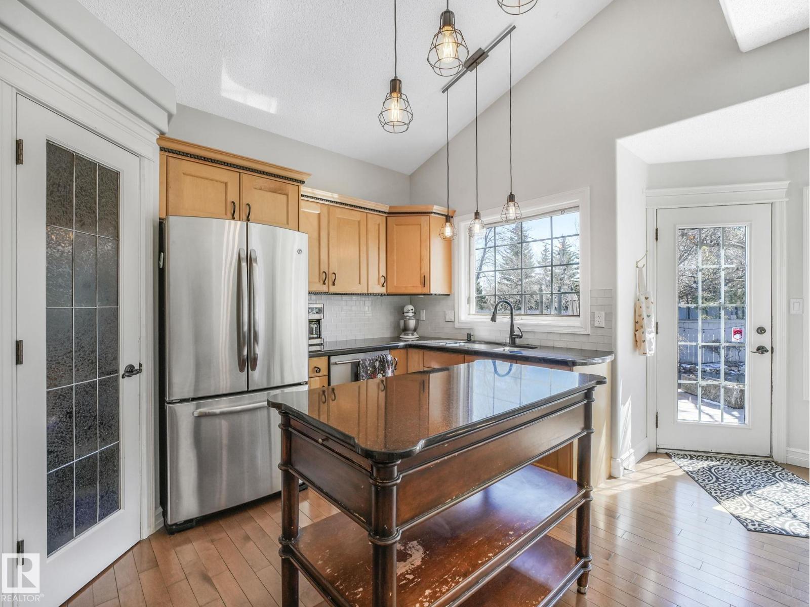 160 Carlson Cl Nw, Edmonton, Alberta  T6R 2J7 - Photo 22 - E4485025