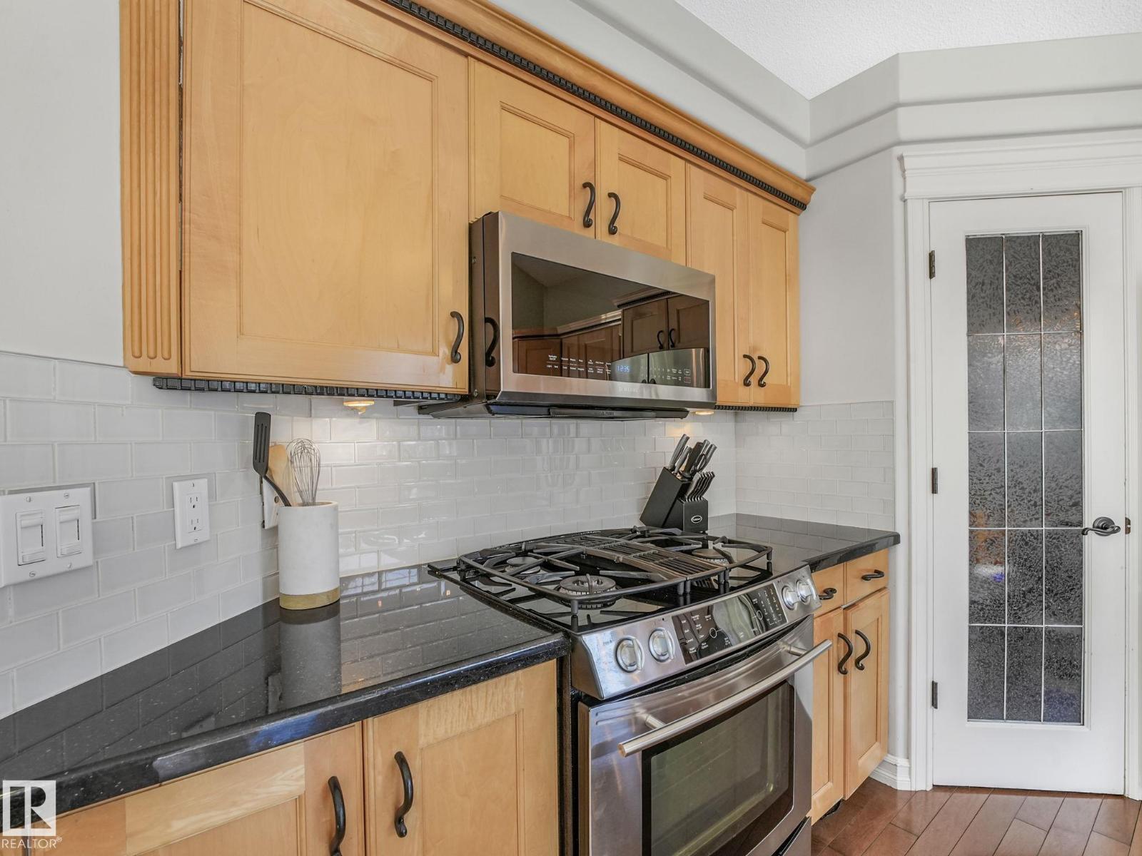 160 Carlson Cl Nw, Edmonton, Alberta  T6R 2J7 - Photo 23 - E4485025