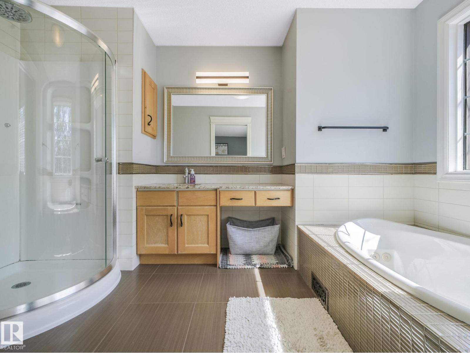 160 Carlson Cl Nw, Edmonton, Alberta  T6R 2J7 - Photo 37 - E4485025