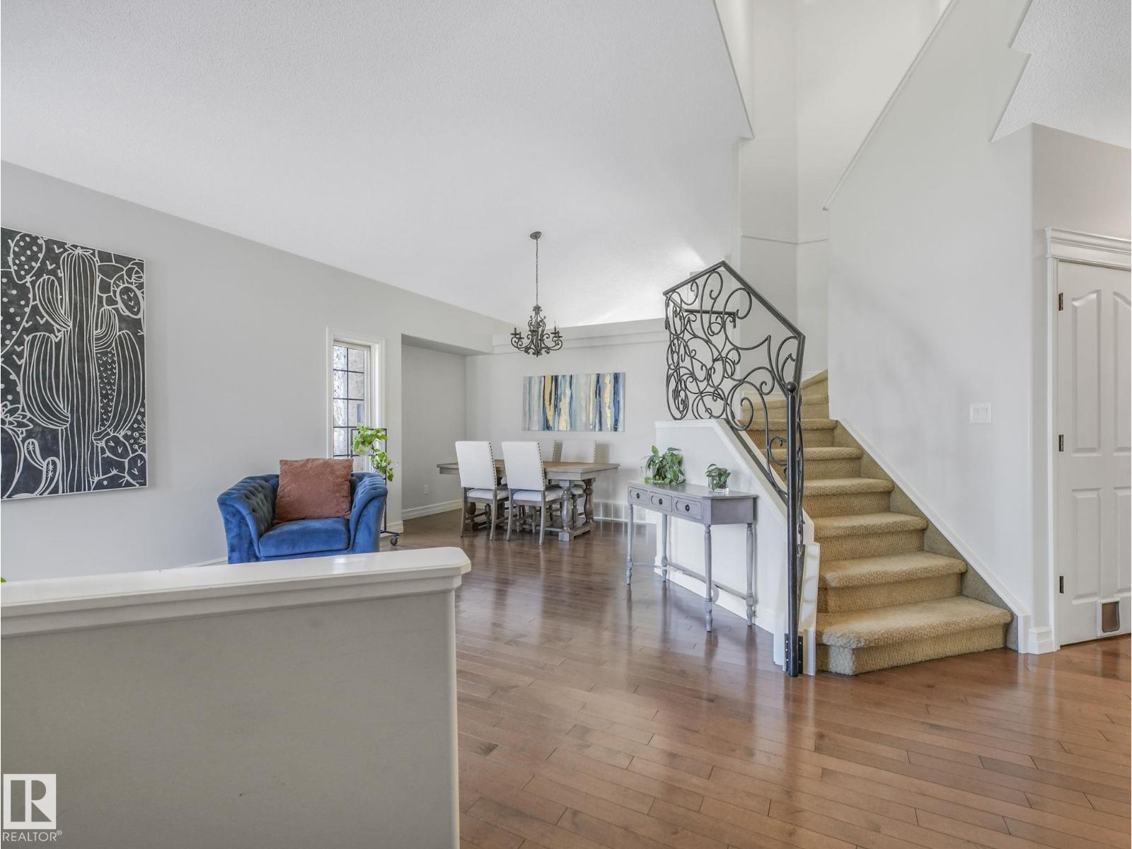 160 Carlson Cl Nw, Edmonton, Alberta  T6R 2J7 - Photo 7 - E4485025