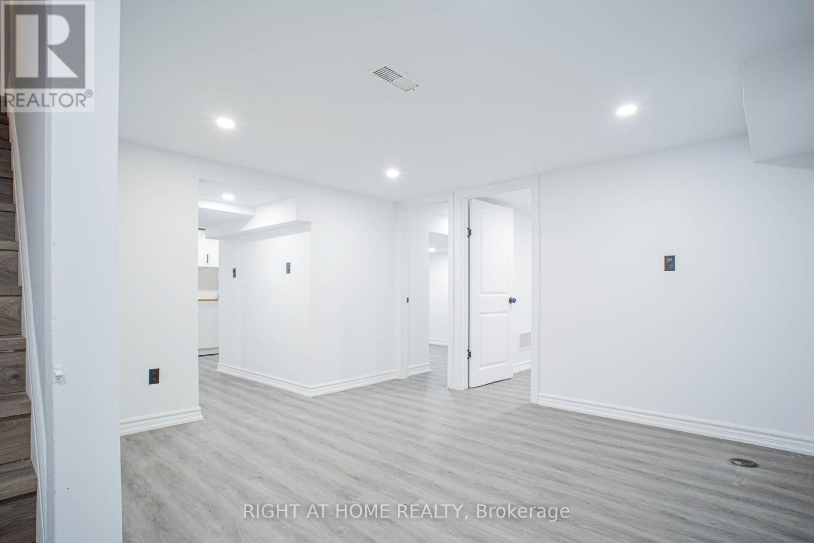 77 Elford Crescent, Hamilton, Ontario  L8K 5K8 - Photo 25 - X13065798