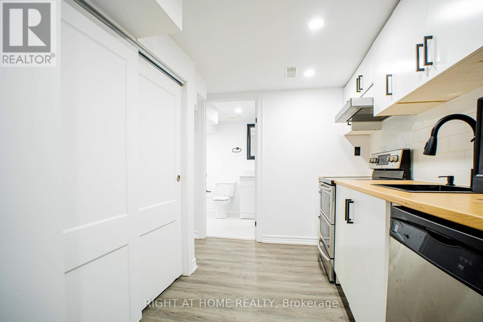 77 Elford Crescent, Hamilton, Ontario  L8K 5K8 - Photo 27 - X13065798