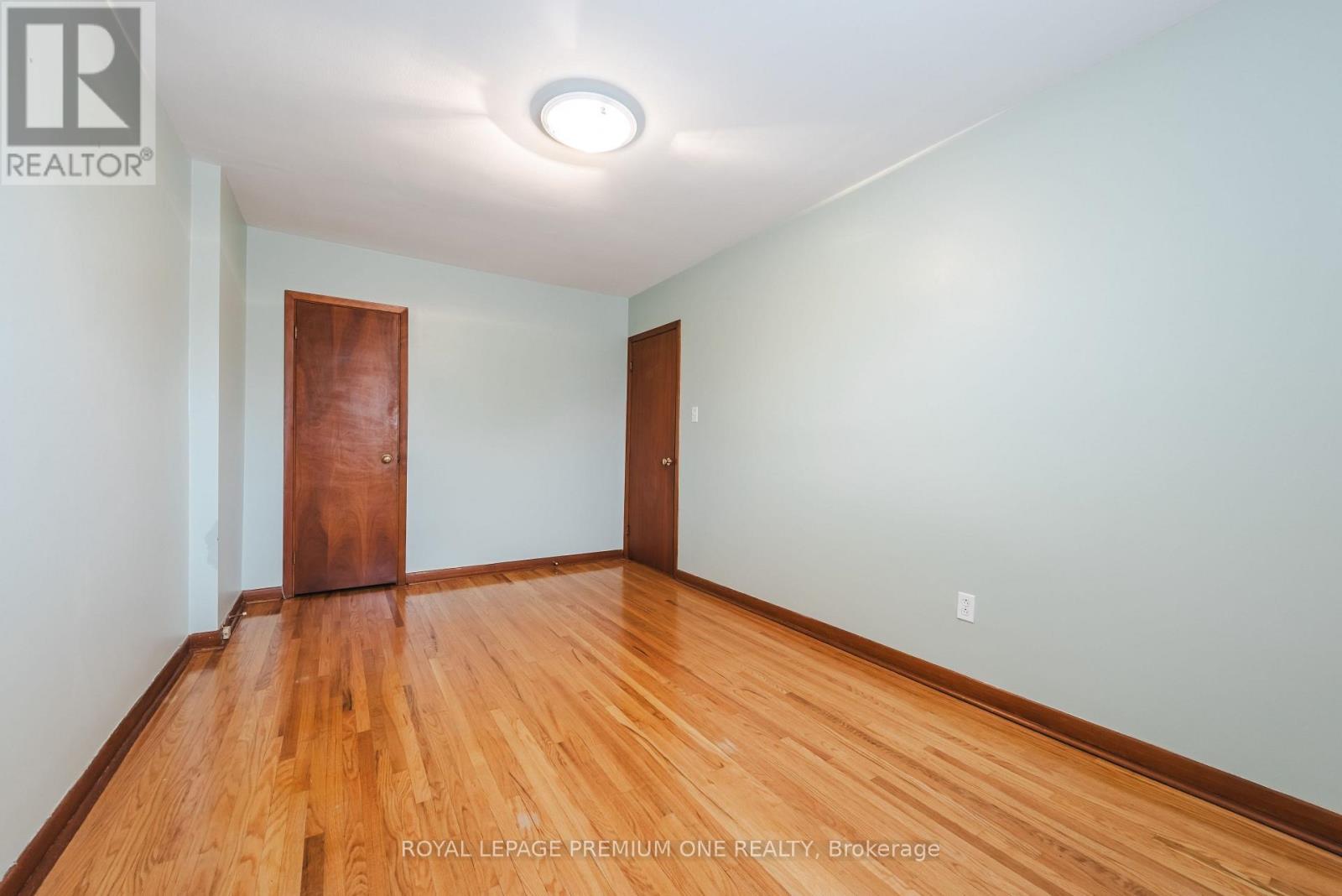 63 Haverson Boulevard, Toronto, Ontario  M6M 3J8 - Photo 27 - W13059294