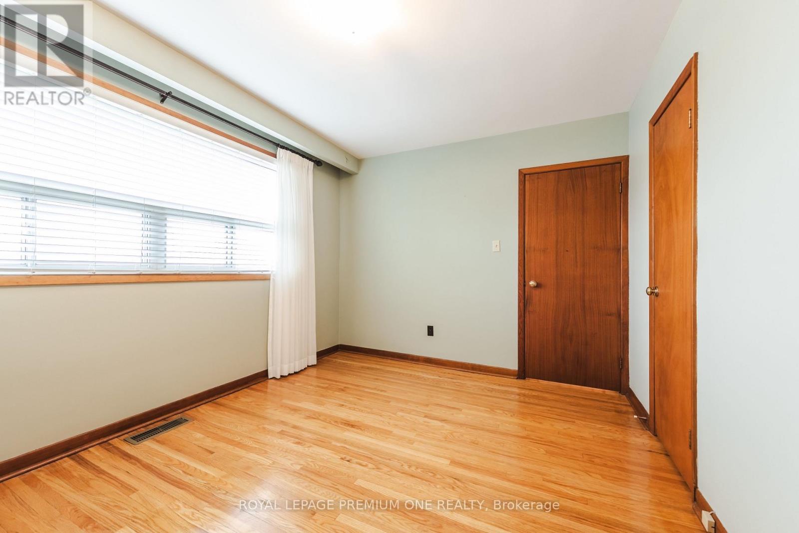 63 Haverson Boulevard, Toronto, Ontario  M6M 3J8 - Photo 30 - W13059294