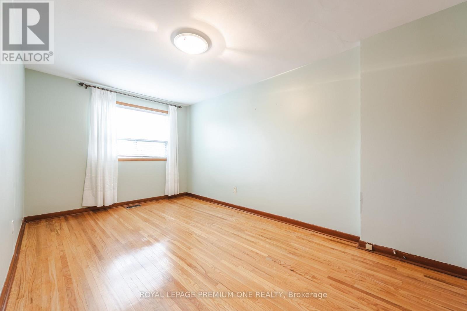 63 Haverson Boulevard, Toronto, Ontario  M6M 3J8 - Photo 26 - W13059294
