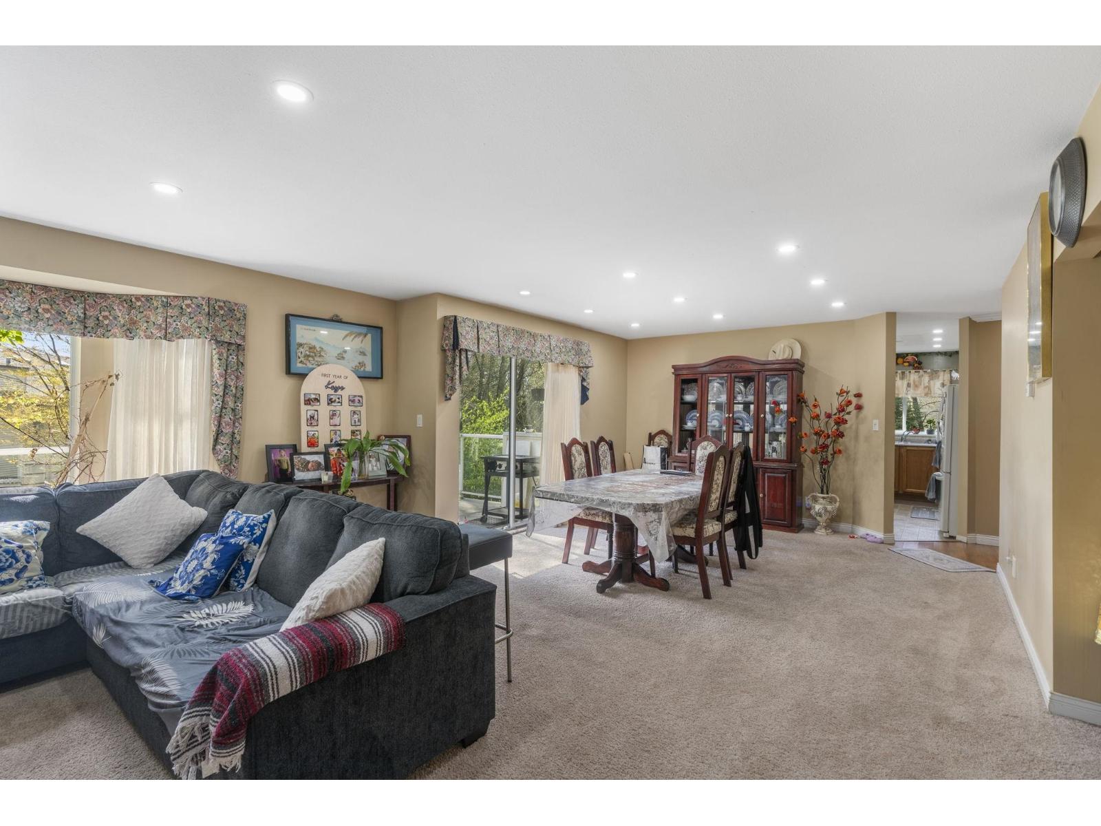 123 6841 138 Street, Surrey, British Columbia  V3W 0A7 - Photo 6 - R3117146