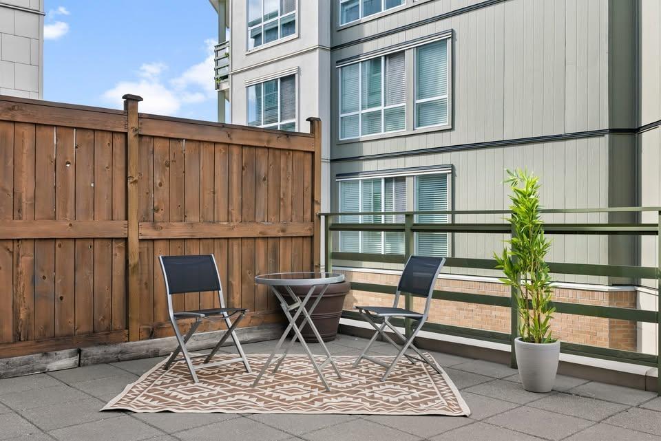 212 15795 Croydon Drive, Surrey, British Columbia  V3Z 2L6 - Photo 18 - R3118107