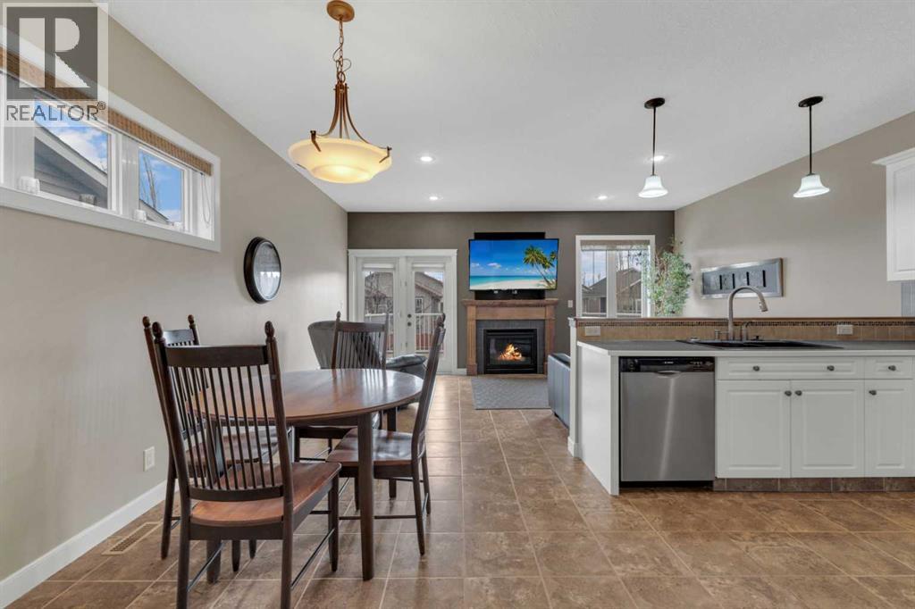 18 Shaw Close, Red Deer, Alberta  T4R 0L3 - Photo 14 - A2306796