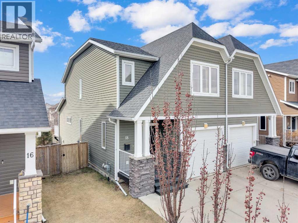 18 Shaw Close, Red Deer, Alberta  T4R 0L3 - Photo 2 - A2306796