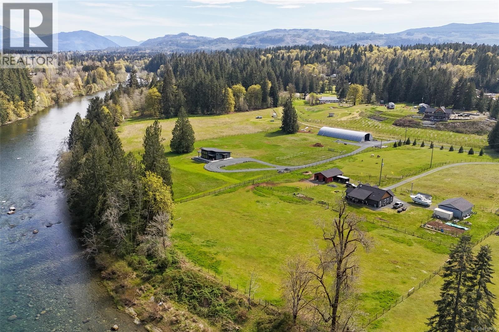 6593 Vista Rd, Port Alberni, British Columbia