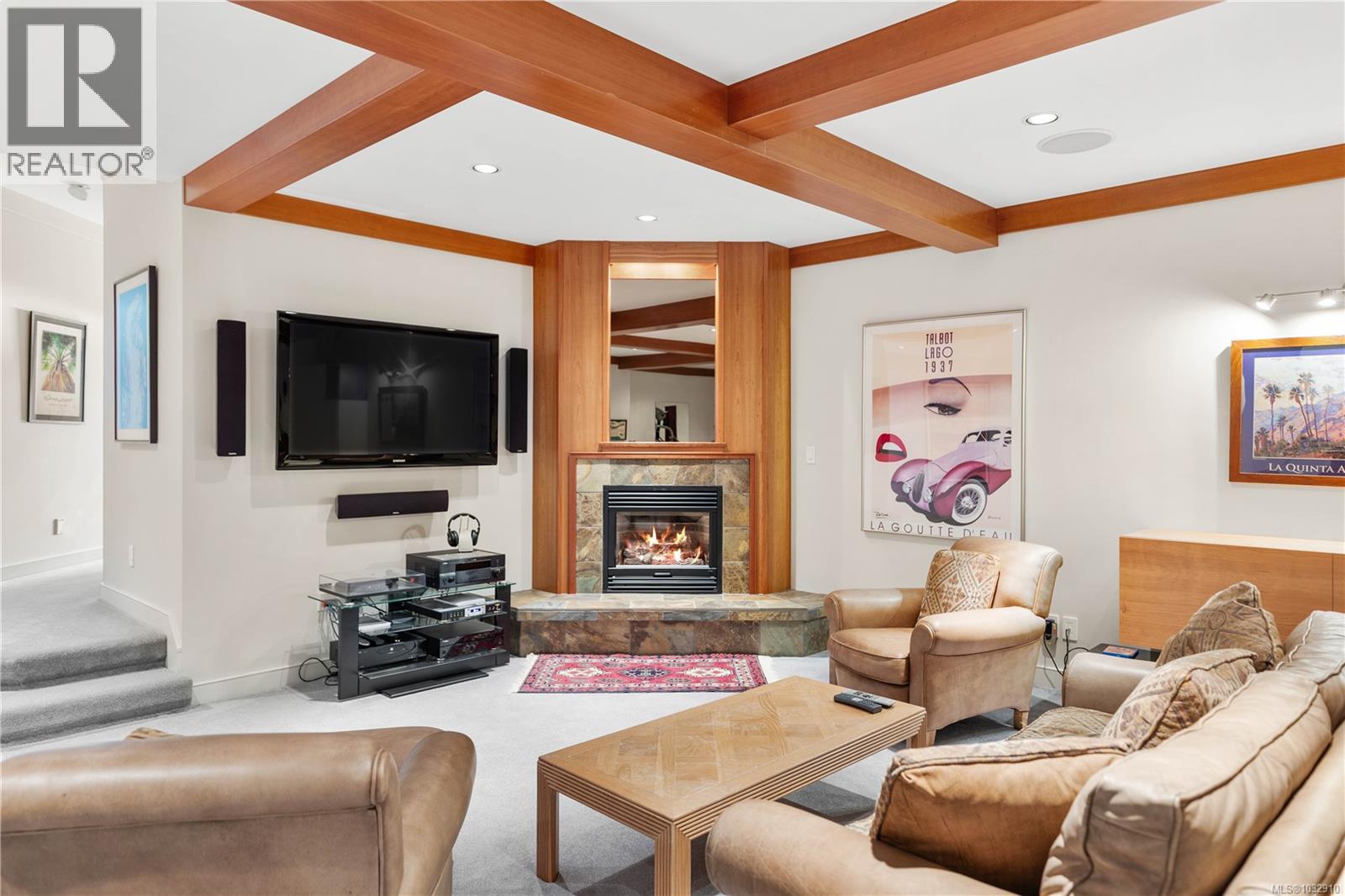 8440 Lawrence Rd, Central Saanich, British Columbia  V8M 1S5 - Photo 36 - 1032910