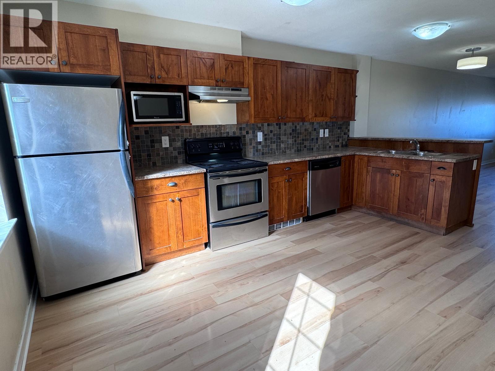 1970 Braeview Place Unit# 41, Kamloops, British Columbia  V1S 0A2 - Photo 6 - 10385467