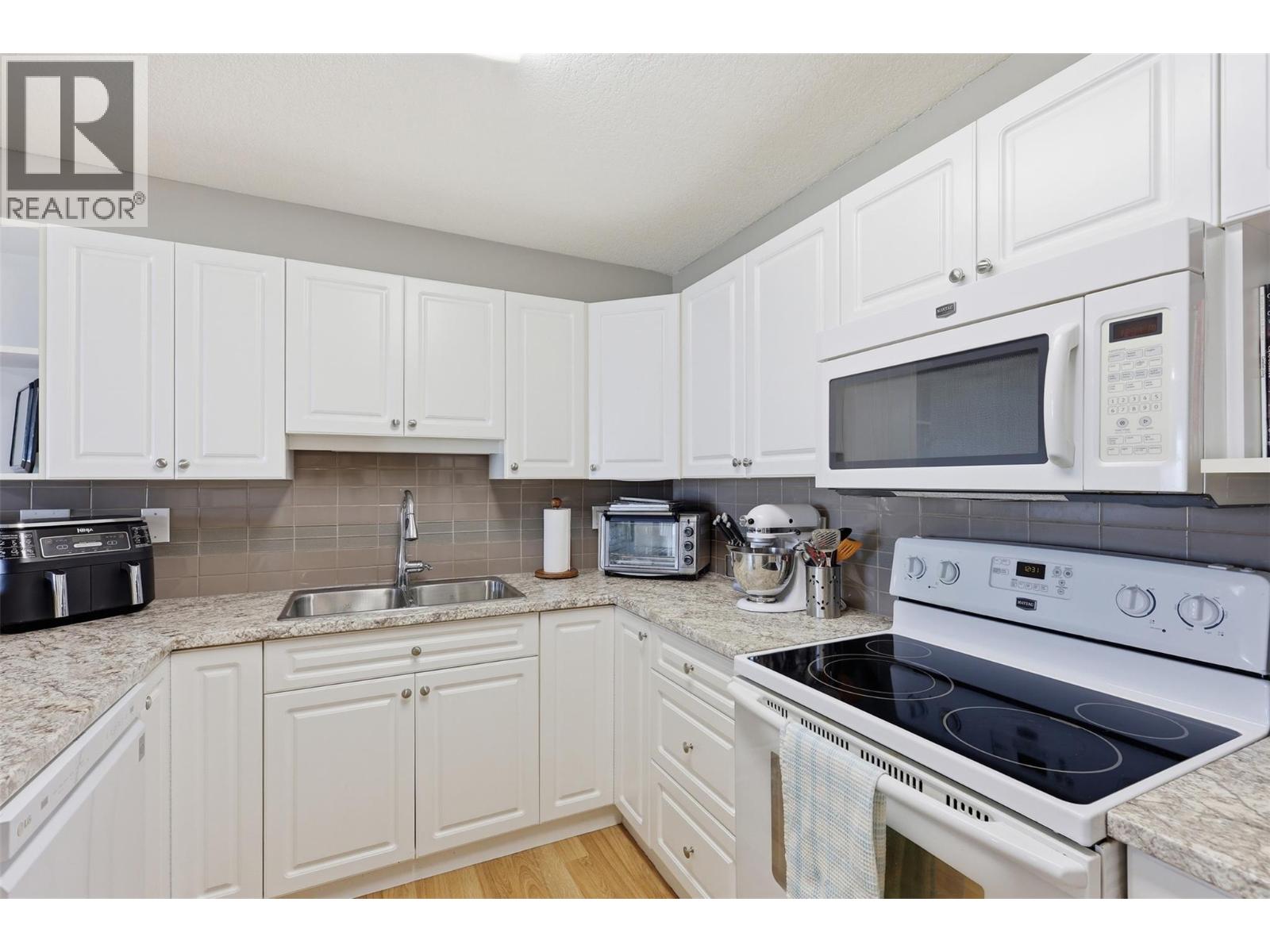 2169 Flamingo Road Unit# 103, Kamloops, British Columbia  V2C 4J8 - Photo 10 - 10385378