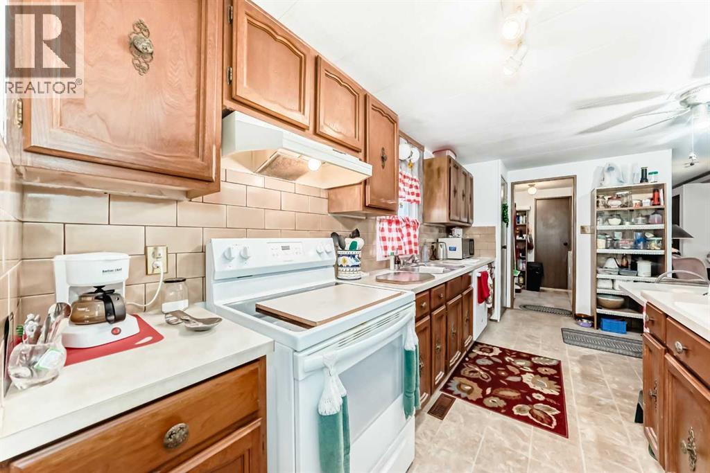 99, 99 Arbour Lake Road NW, Calgary, Alberta  T3G 4E4 - Photo 6 - A2291246