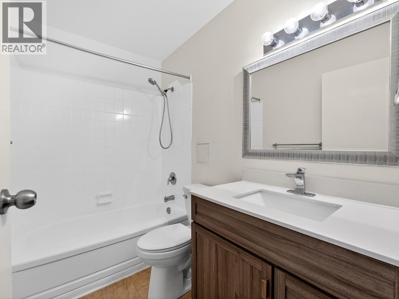 310 170 W 4th Street, North Vancouver, British Columbia  V7M 1H5 - Photo 6 - R3118080