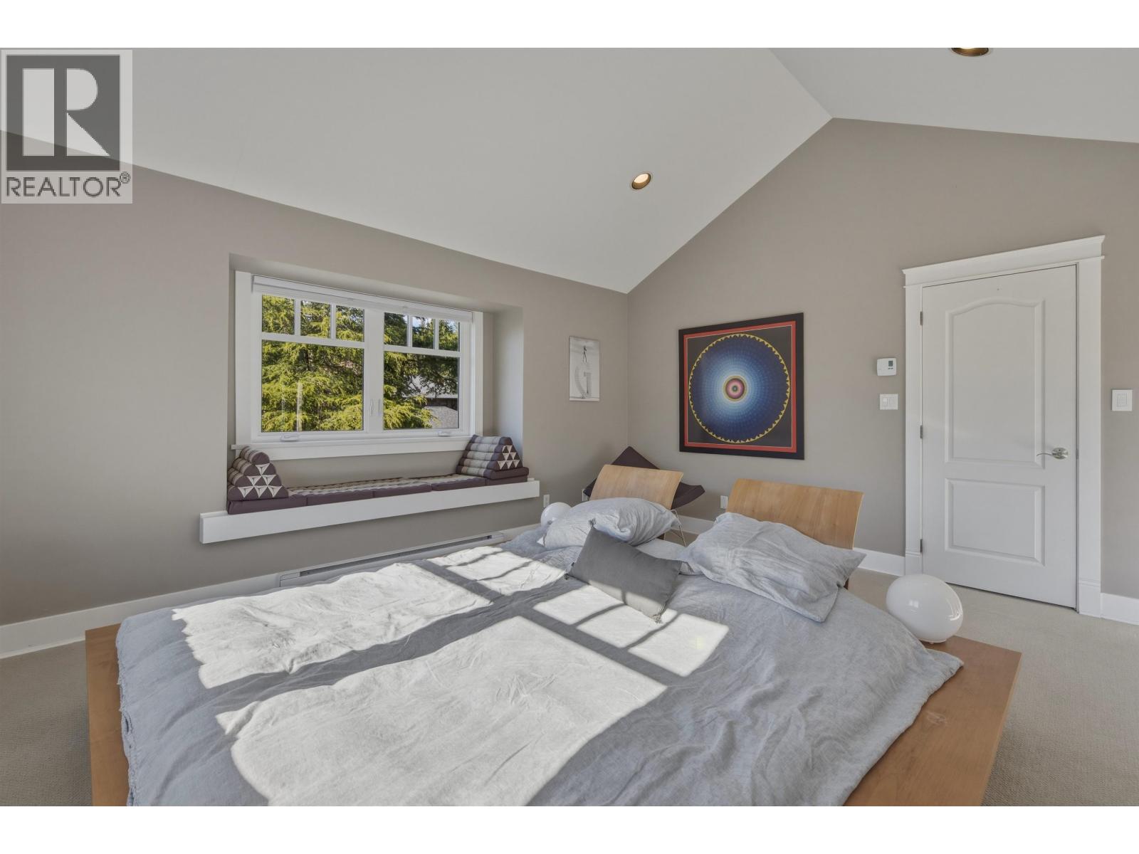 1000 Polewe Place, Garibaldi Highlands, British Columbia  V0N 1T0 - Photo 17 - R3118051