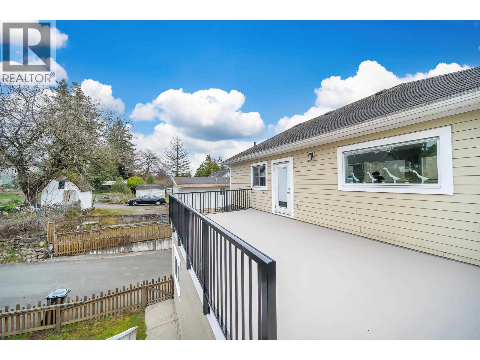 2123 Seventh Avenue, New Westminster, British Columbia  V3M 2L7 - Photo 6 - R3117605