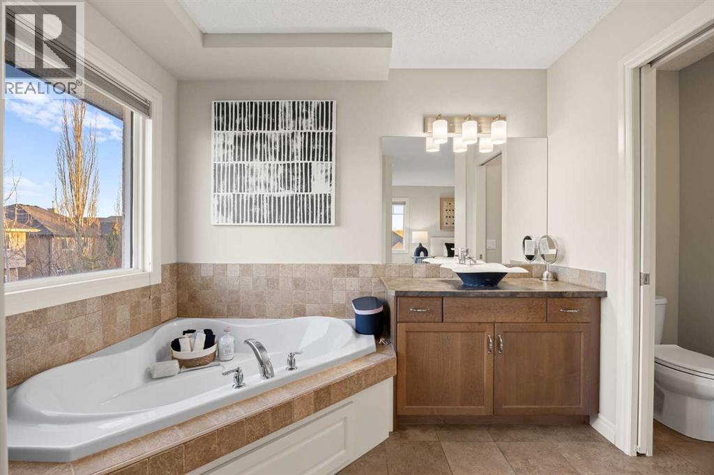 35 Tuscany Estates Crescent Nw, Calgary, Alberta  T3L 0B2 - Photo 34 - A2306286