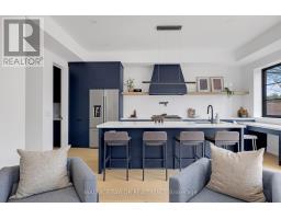 13 KNIGHT STREET, Toronto, Ontario